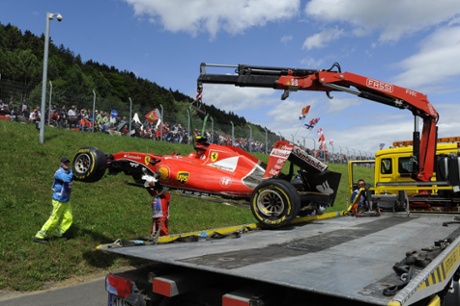 Raikkonen is towed away.