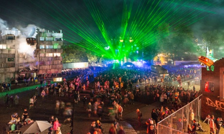 London Underground, Genosys, NYC Downlow (left to right) in Glastonbury's late-night Block9 area