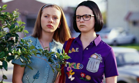Scarlett Johansson and Thora Birch in Ghostworld