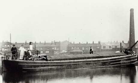 A steam boat on the Rochdale Canal circa 1890, when 500 boats passed through Manchester city centre every day, carrying 870,000 tonnes of cargo with them each year.