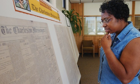 Cynthia Hurd pictured at the John L Dart library in Charleston in 2002.