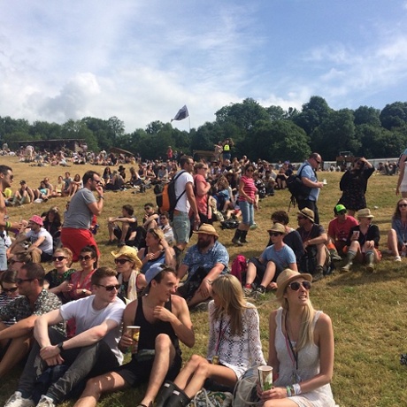 Behind the scenes of Monday's G2 Glastonbury special cover shoot.