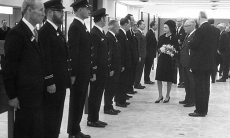 The Queen meets airline staff at opening of Terminal 1 in 1969