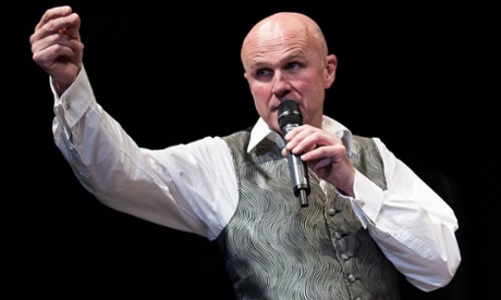 Tim Crouch in An Oak Tree