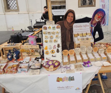 Contemporary crafts at Art Mar