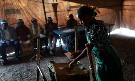 Ethiopian woman voting