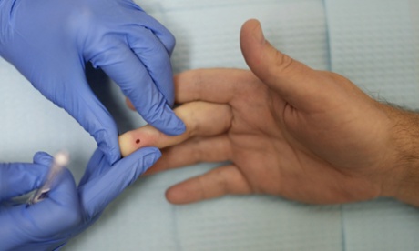 The new test uses a single drop of blood, and draws on advances in synthetic biology and rapid gene sequencing to analyse more than 1000 strains of virus.