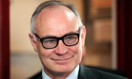 Crispin Blunt, the former justice minister, said cabinet ministers opposed to a third runway at Heathrow airport should 'recuse' themselves over the commission’s findings.