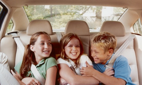 Children in back of car