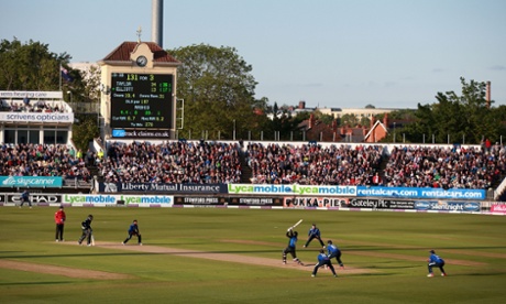 Grant Elliott hits out.