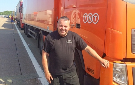 TNT driver Jim Barker stuck in Operation Stack on the M20.
