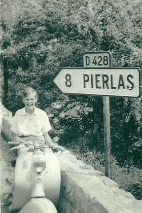 The full photograph of Graham, Julie Hall's brother.