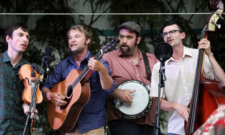 Tricky Britches at Arootsakoostik.