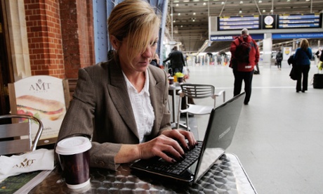 woman on laptop 