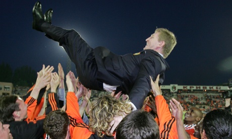 Rinat Akhmetov celebrating his Shakhtar Donetsk football team's Ukrainian championship win in 2006.