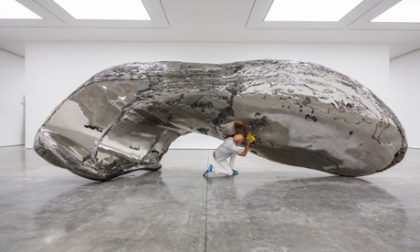 Frozen Wave (The Conservation of Mass) by Marc Quinn