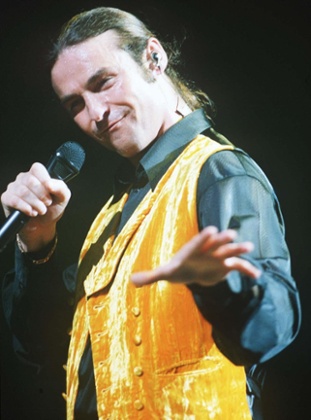 Marti Pellow of Wet Wet Wet at Wembley Stadium, London, in 1995.