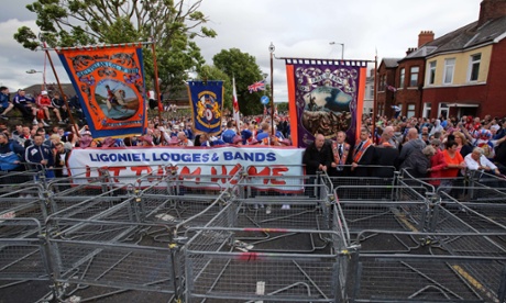 Loyalist supporters confront police at Woodvale Road
