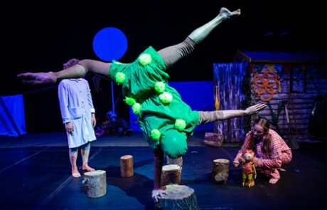 Overstretched … The King of Tiny Things.