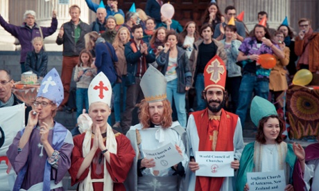  divestment party on the steps of St Paul