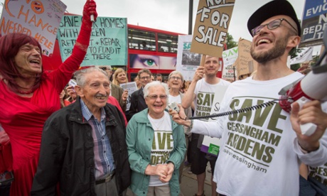 Demonstrators for Cressingham Gardens in Windrush Square, Brixton