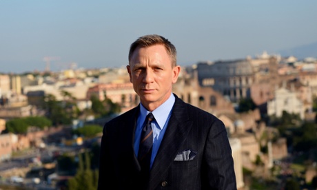 Daniel Craig