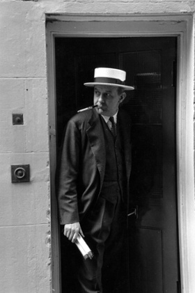 John Betjeman: staunch defender of Wing over wings.