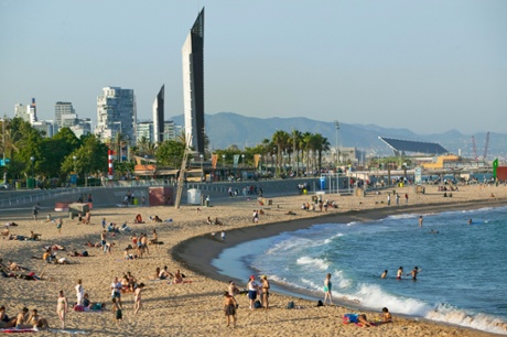 Nova Icària beach.