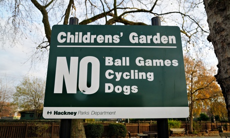 No ball games sign on Hackney Downs 