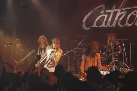 (L-R) Izzy Stradlin, Duff McKagan, Axl Rose, Slash and Steven Adler