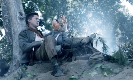 Miss Piggy on set with Topher Grace.