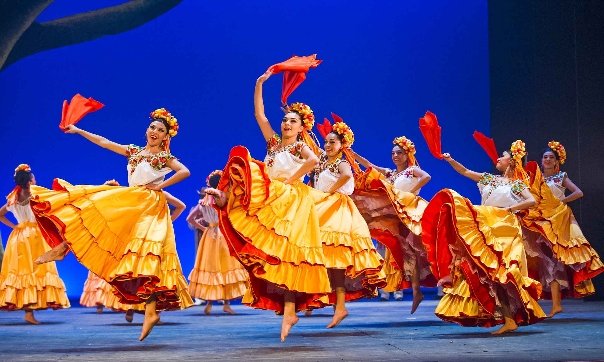 Ballet Folklórico de México review Riverdance's fuschiacoloured