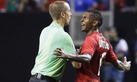 Ref Mark Geiger not giving a solitary one to Panama's Alberto Quintero.
