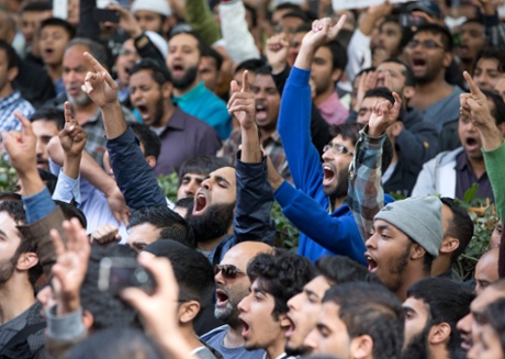 Hizb ut-Tahrir protesters.