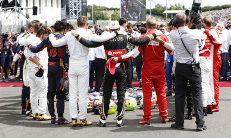Drivers gather on the grid to pay tribute to Jules Bianchi.