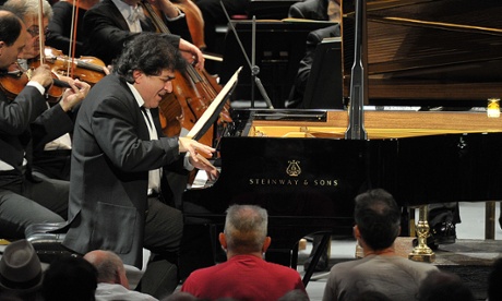 Sergei Babayan at Prom 14.