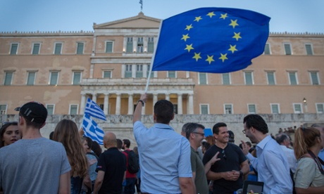 Protesters outside Greek parliament 
