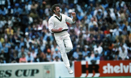Dennis Lillee has always been keen to point out that England started the bouncer war of 1974–75.
