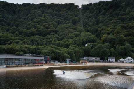 Surf Snowdonia's dramatic setting.