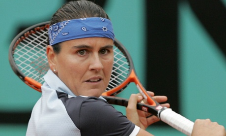 The former Wimbledon champion Conchita Martinez is set to captain the Spanish Davis Cup team against Russia.
