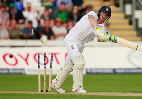 Ben Stokes's wicket is skittled by Mitchell Starc ...