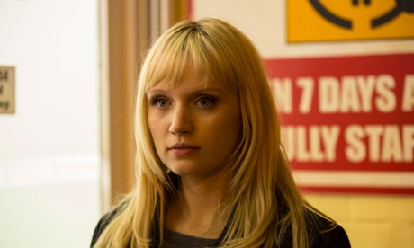 Synth city… Niska played by Emily Berrington.
