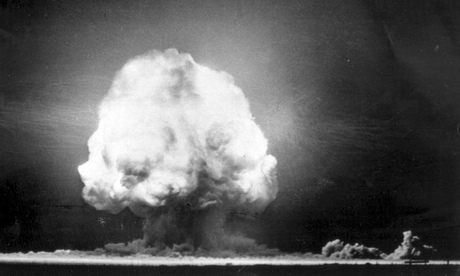 first atomic bomb test, New Mexico, 16 July 1945