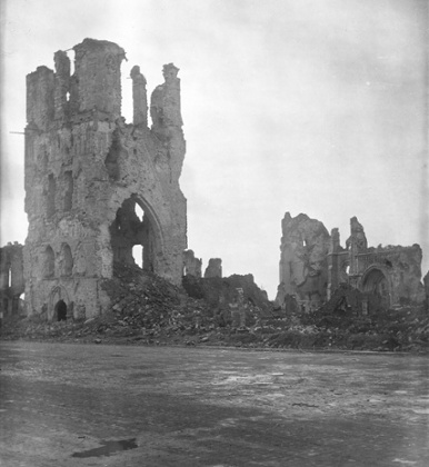 The ruins of Ypres Cloth Hall in 1919