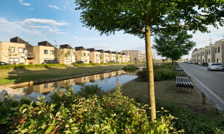 Lots of open space gives Barking Riverside a serene atmosphere. 