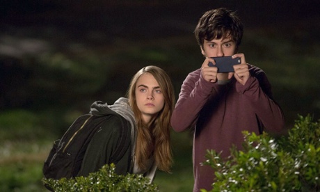 Cara Delevigne and Nat Wolff in Paper Towns.