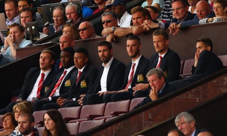Mr Roy, last seen apparently getting fed up of having his seat kicked by Adnan Januzaj.