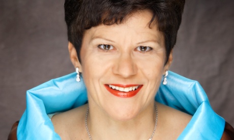 Crests the waves gleamingly … Soile Isokoski.