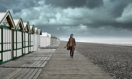 Marie Dompnier as Sandra Winckler in Witnesses