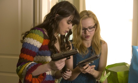 Hailee Steinfeld and Dove Cameron in Barely Lethal.